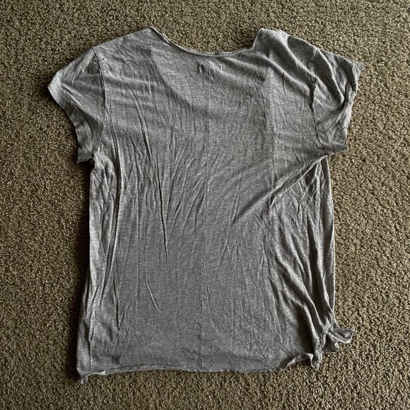 Rag and Bone - TWO (2) item lot - pants and T-shirt - Picture 11 of 12